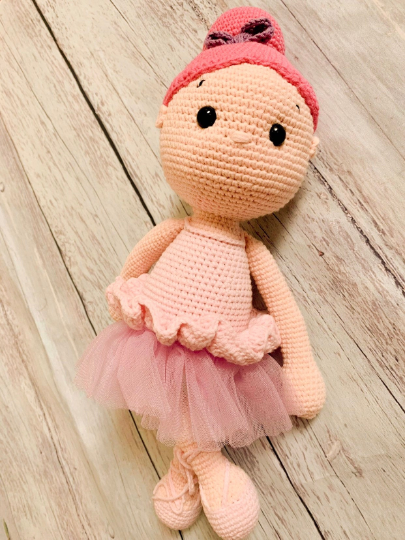 amigurumi doll crochet