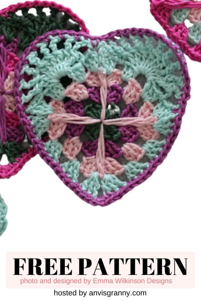 Wind Rose Heart free crochet pattern