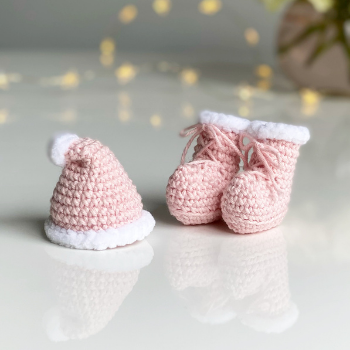 Santa's Hat & Boots Pattern