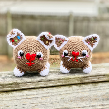 Amigurumi Gingerbread Dog and Cat