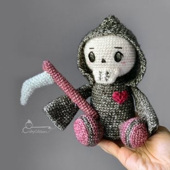 Halloween amigurumi pattern